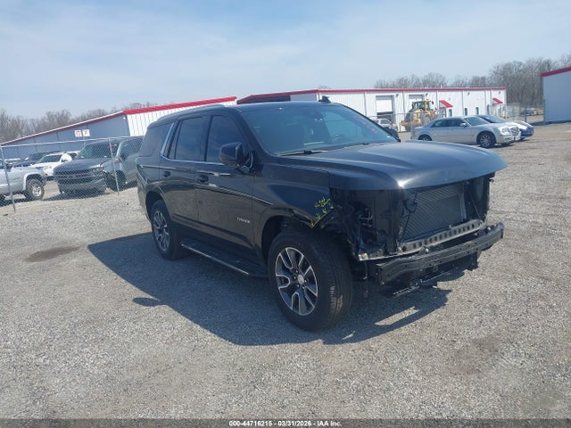 Salvage Chevrolet Tahoe Image