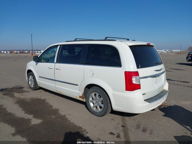 Chrysler Town & Country Touring