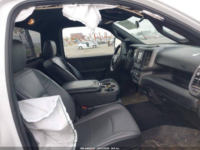 Ram 2500 Tradesman  4x2 8' Box