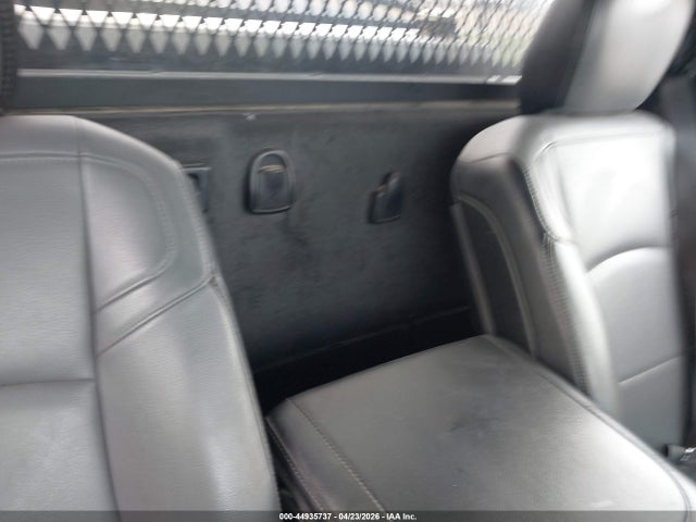 Ram 2500 Tradesman  4x2 8' Box