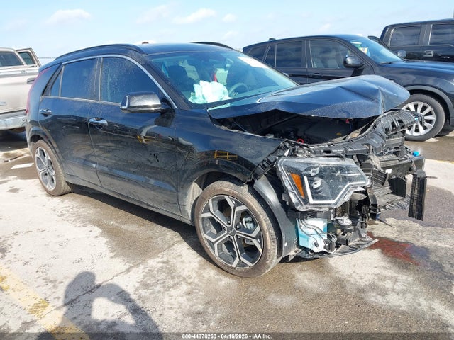 Salvage Kia Niro Image