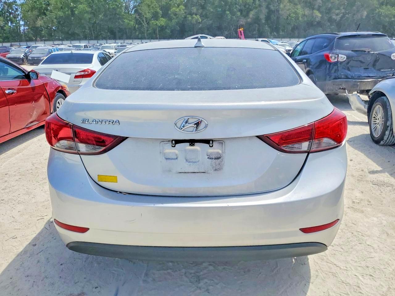 Hyundai ELANTRA Se