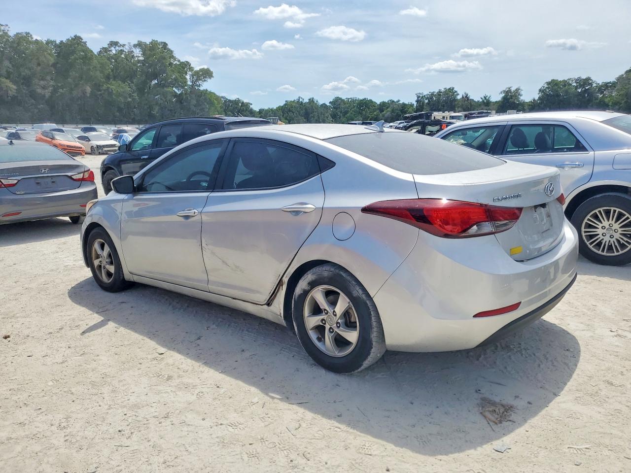 Hyundai ELANTRA Se