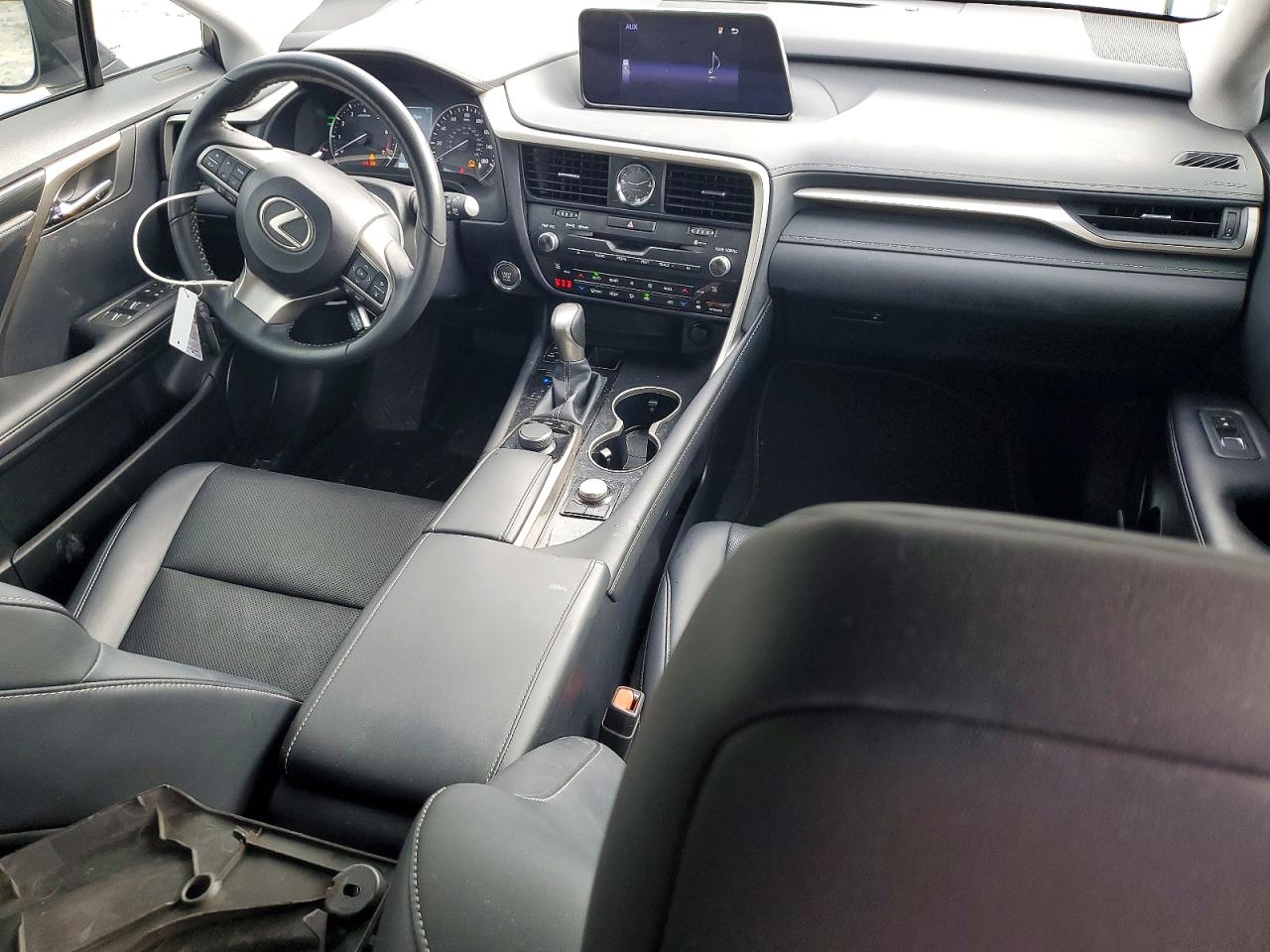 Lexus RX Base