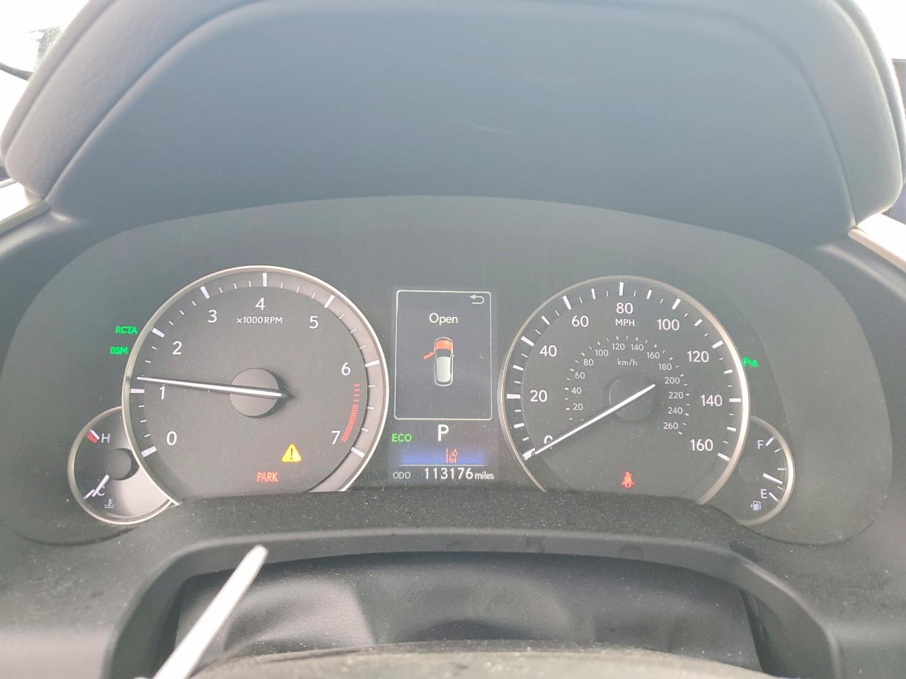 Lexus RX Base