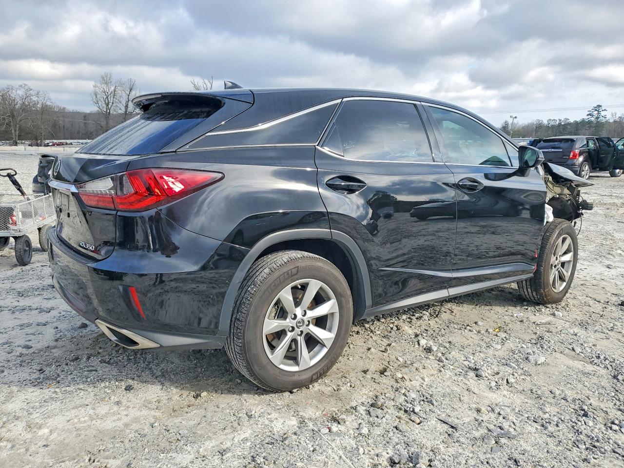 Lexus RX Base