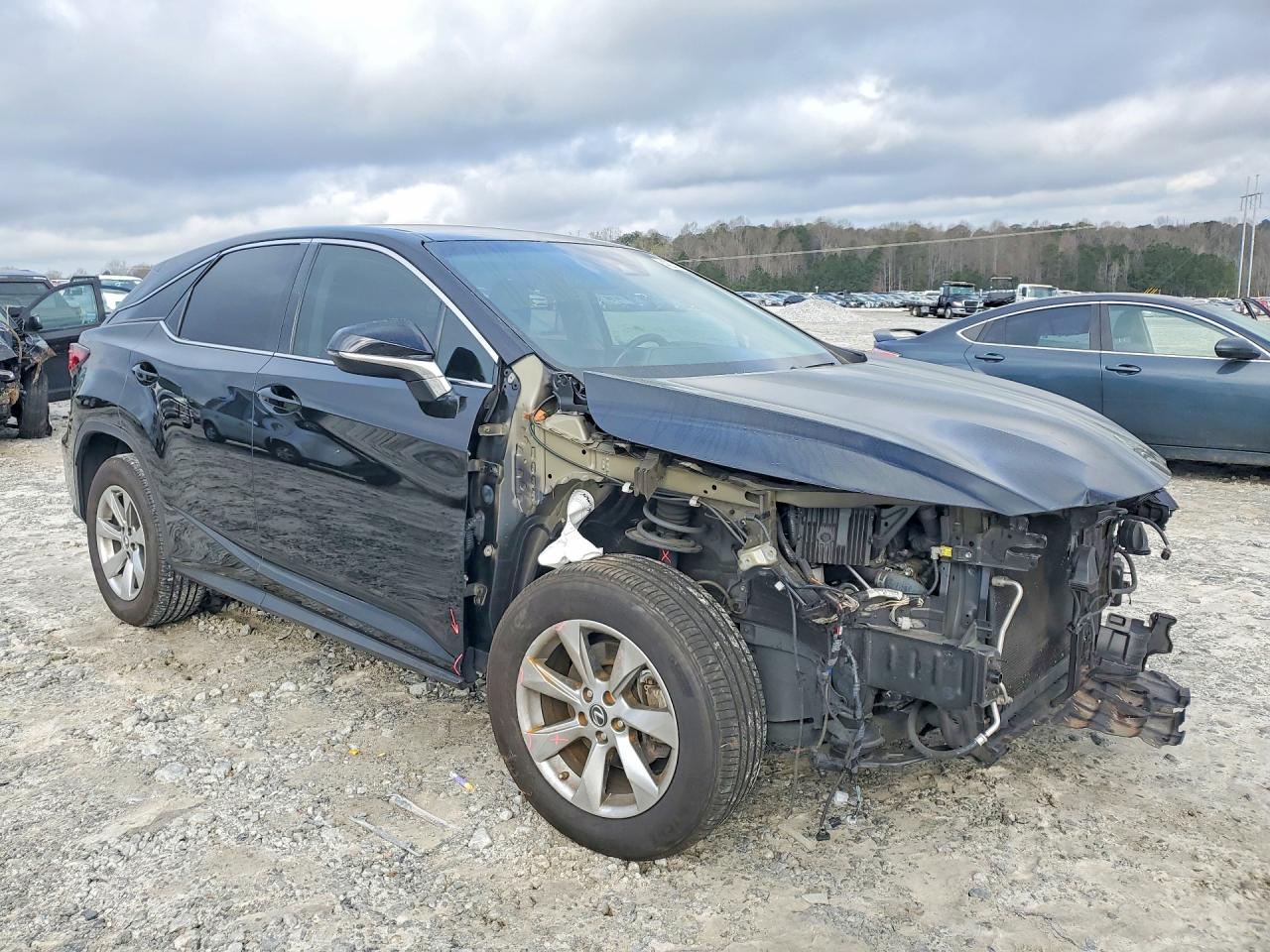 Lexus RX Base