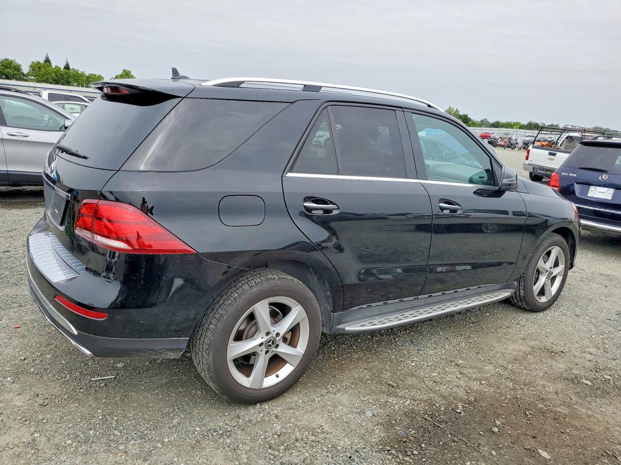 Mercedes-Benz GLE 350