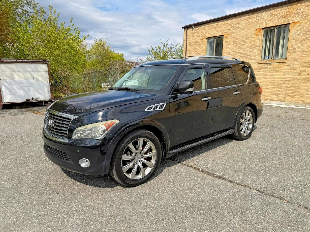 INFINITI Qx Base
