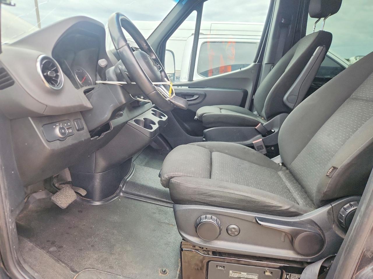 Mercedes-Benz Sprinter C