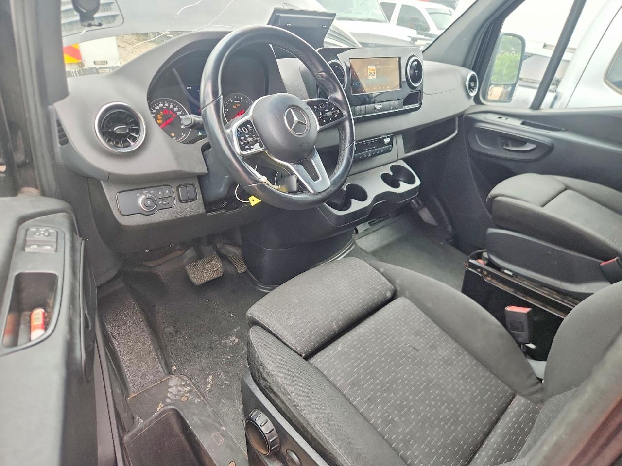 Mercedes-Benz Sprinter C