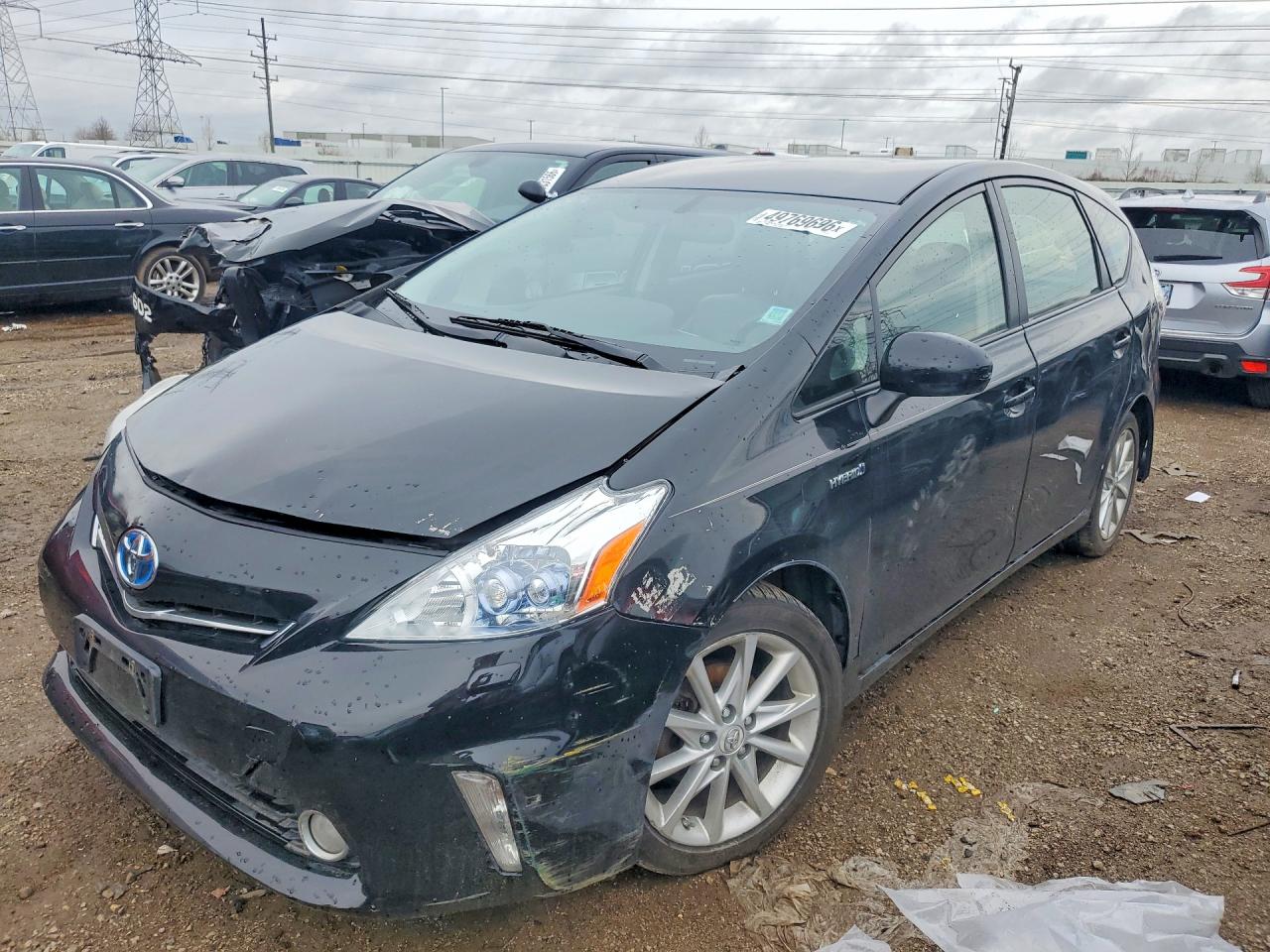 Salvage Toyota Prius Image
