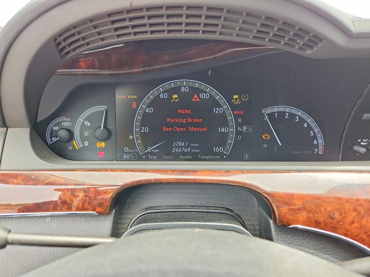 Mercedes-Benz S-Class 550