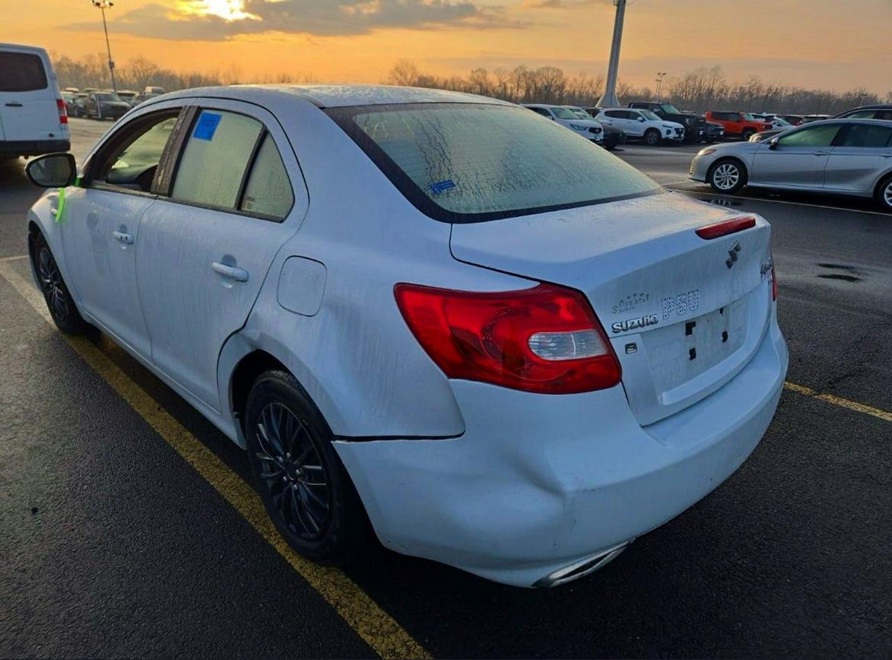 Suzuki Kizashi S