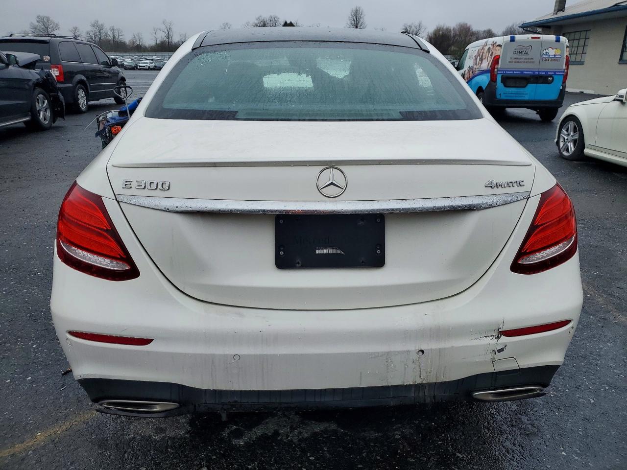 Mercedes-Benz E-Class 300 4matic