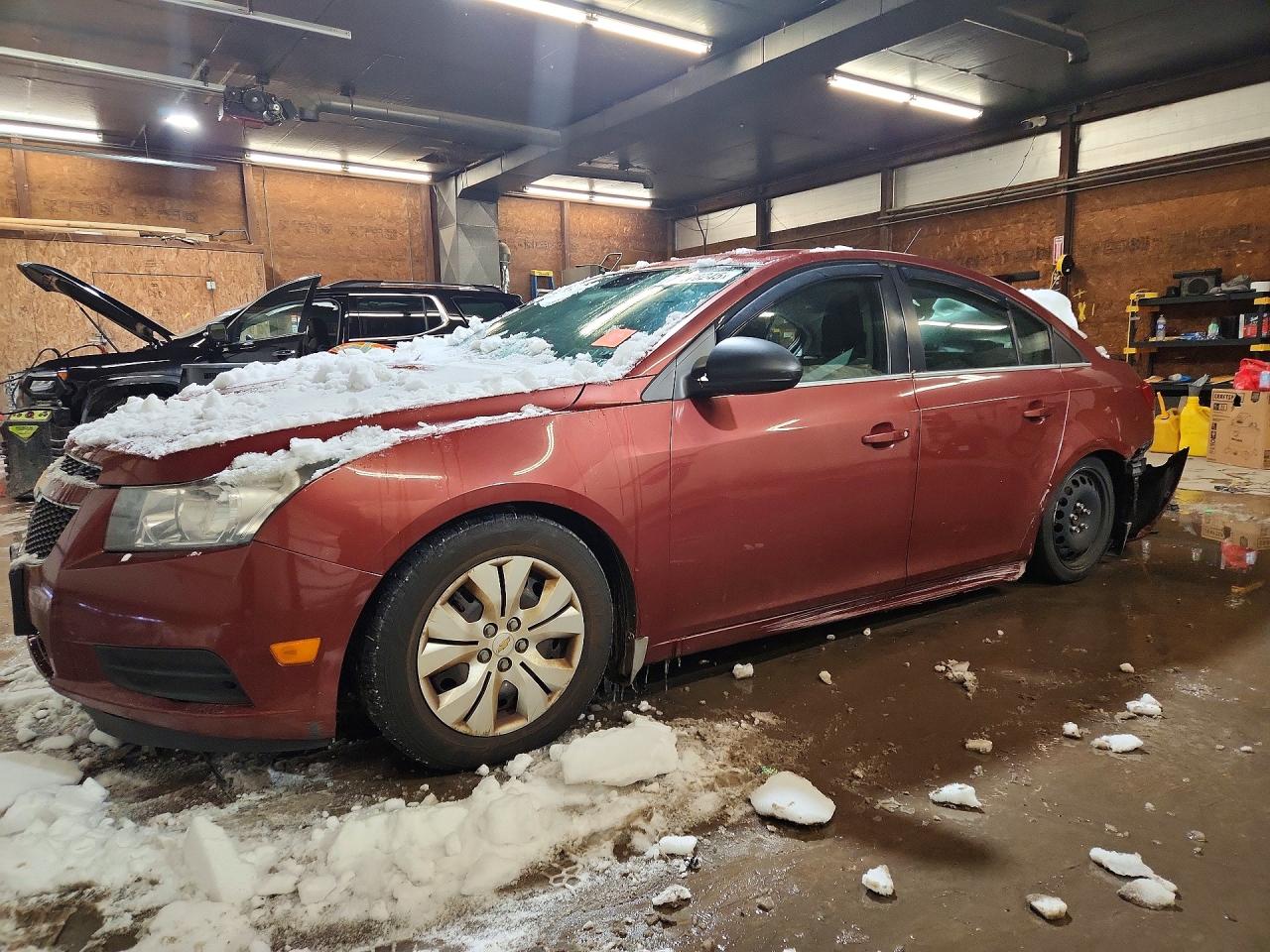 Salvage Chevrolet Cruze Image