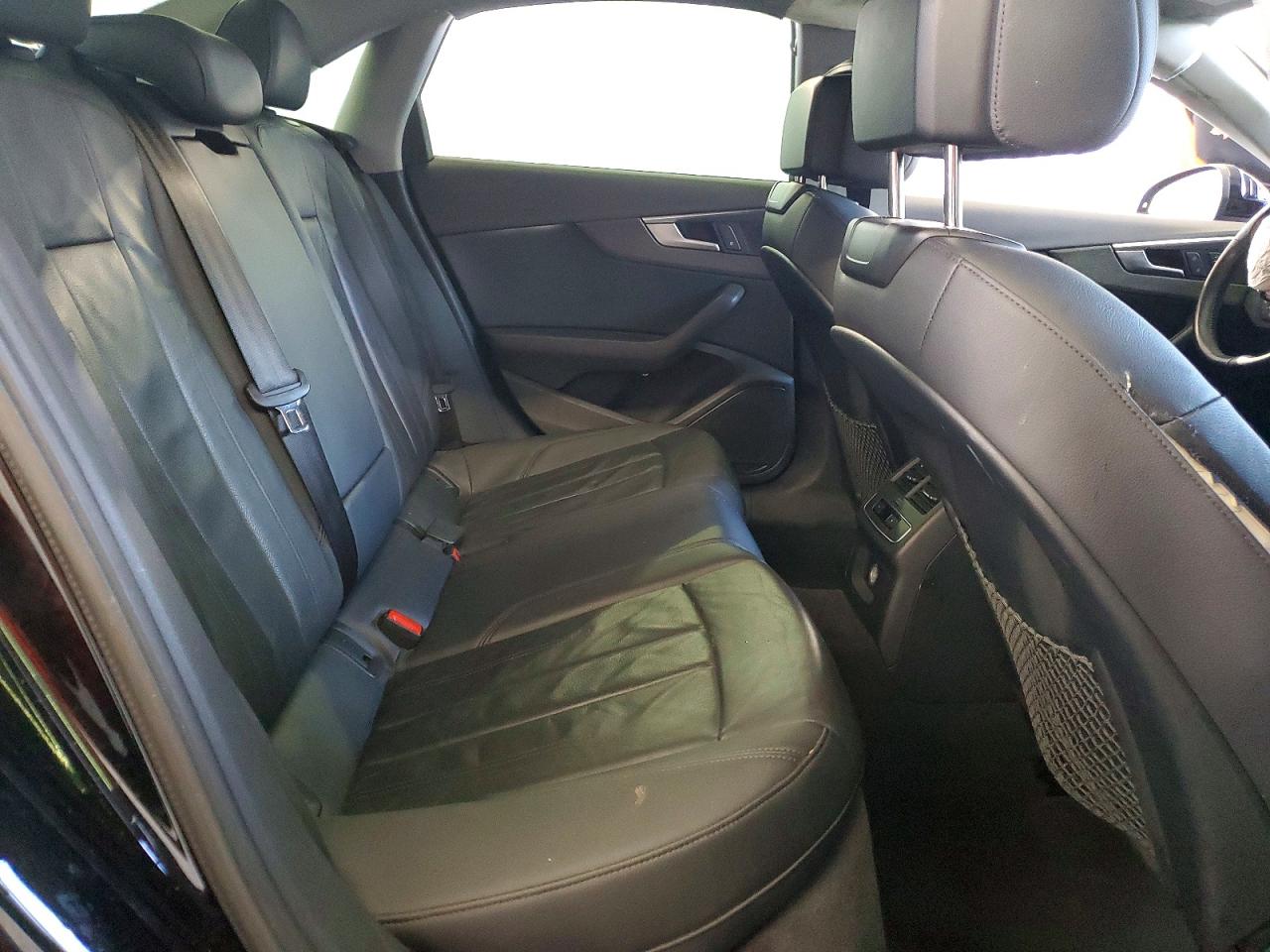 Audi A4 Premium
