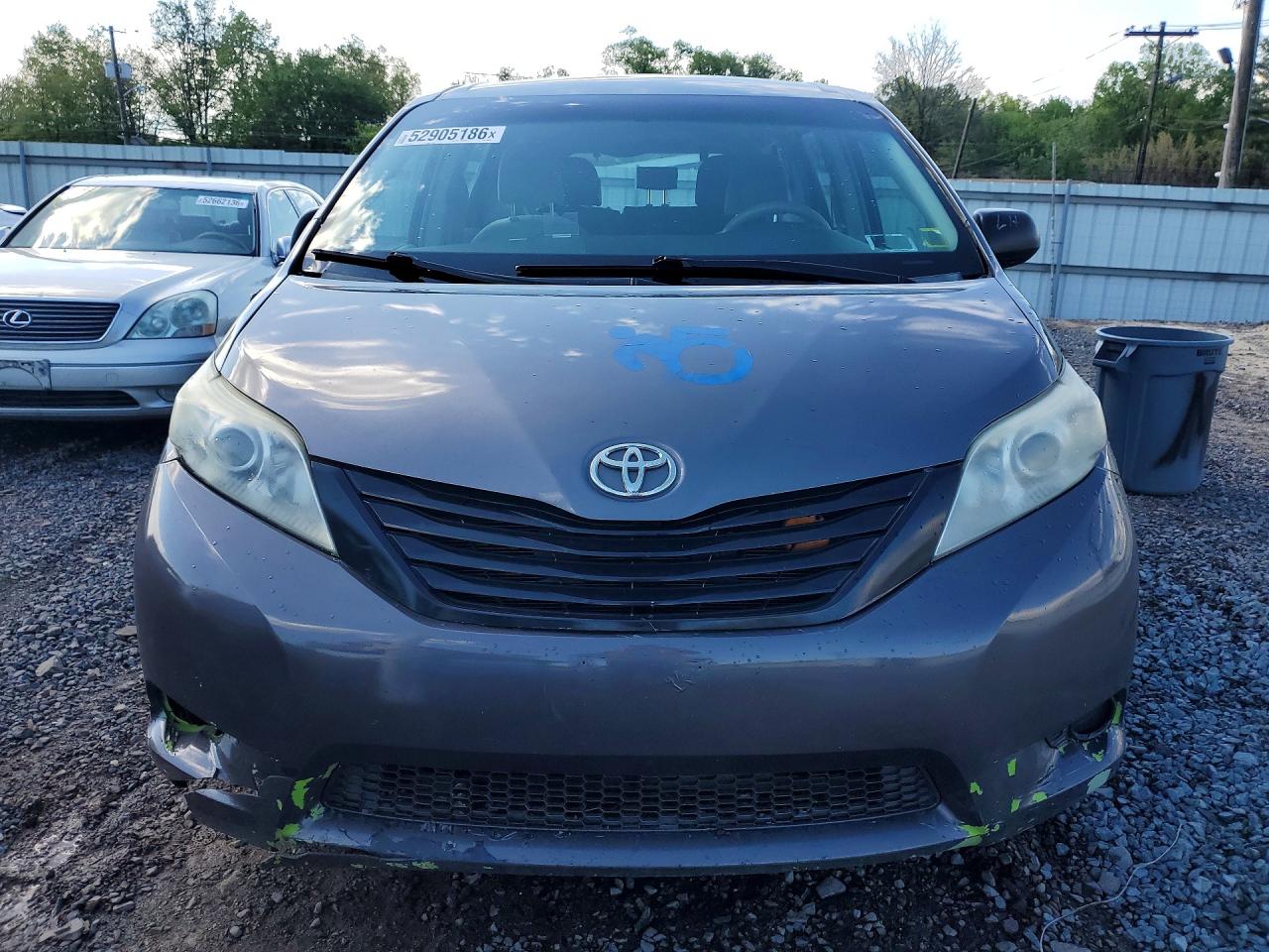Toyota Sienna L 7-passenger