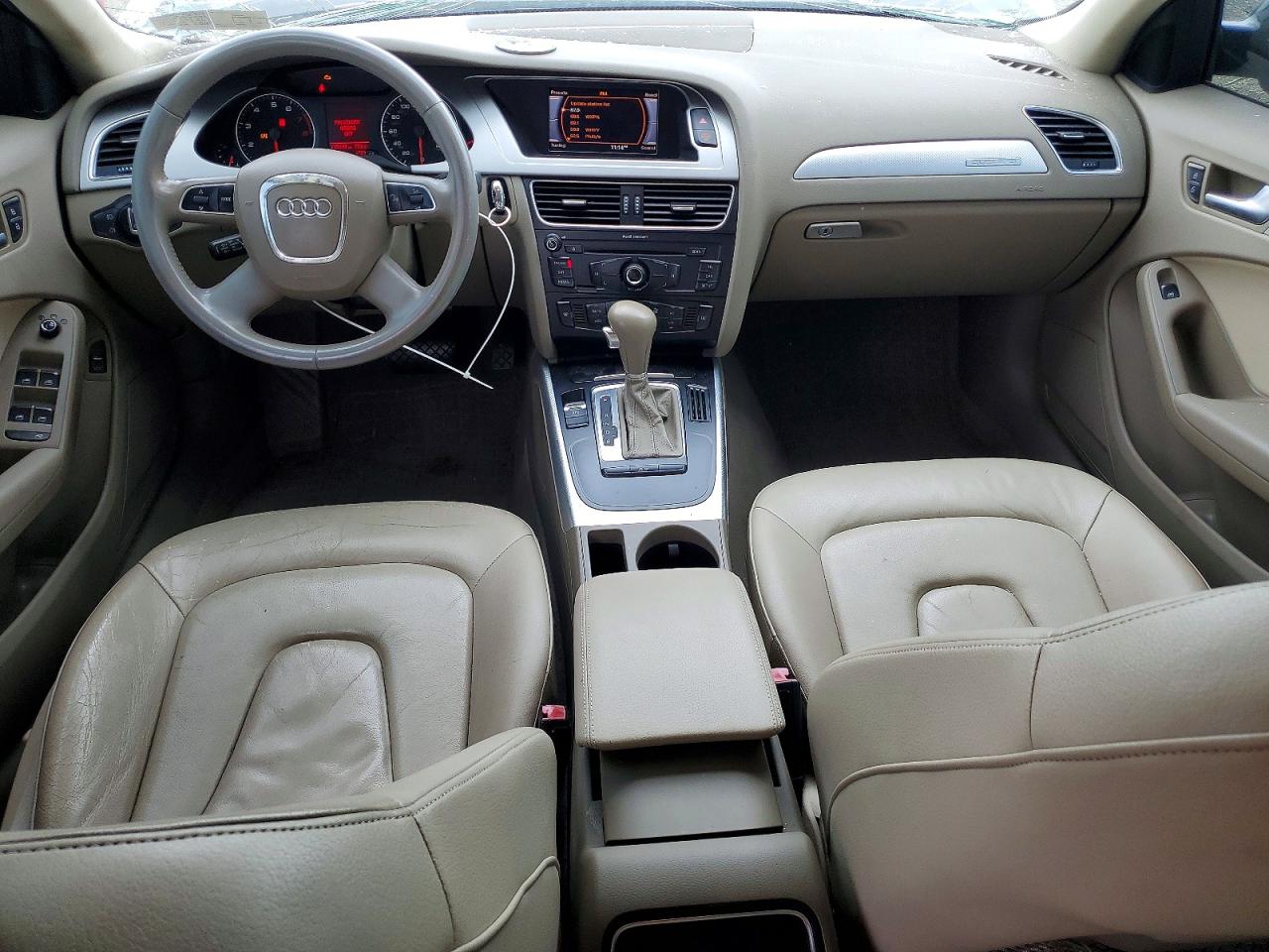 Audi A4 Premium