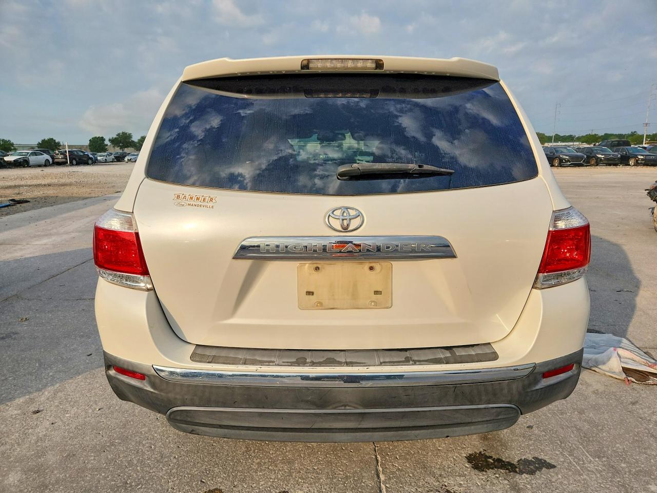 Toyota Highlander Base