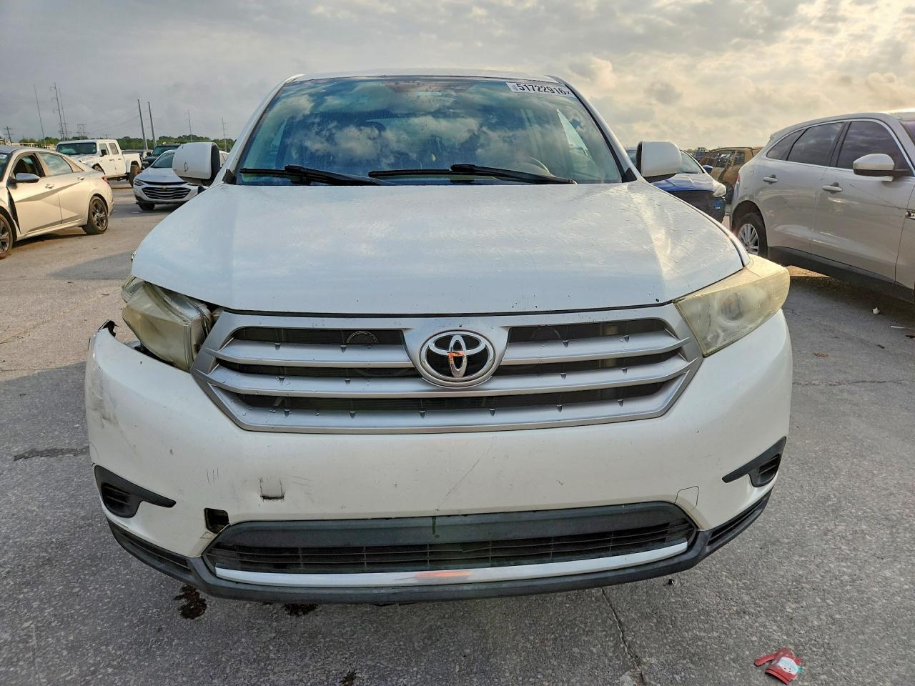 Toyota Highlander Base