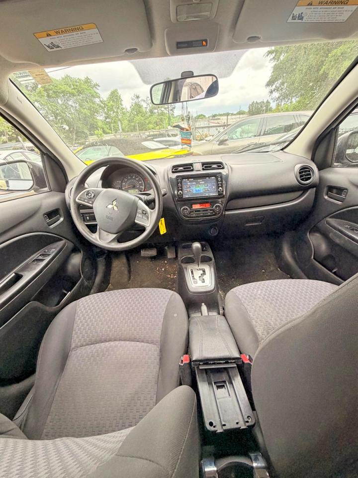 Mitsubishi Mirage Es