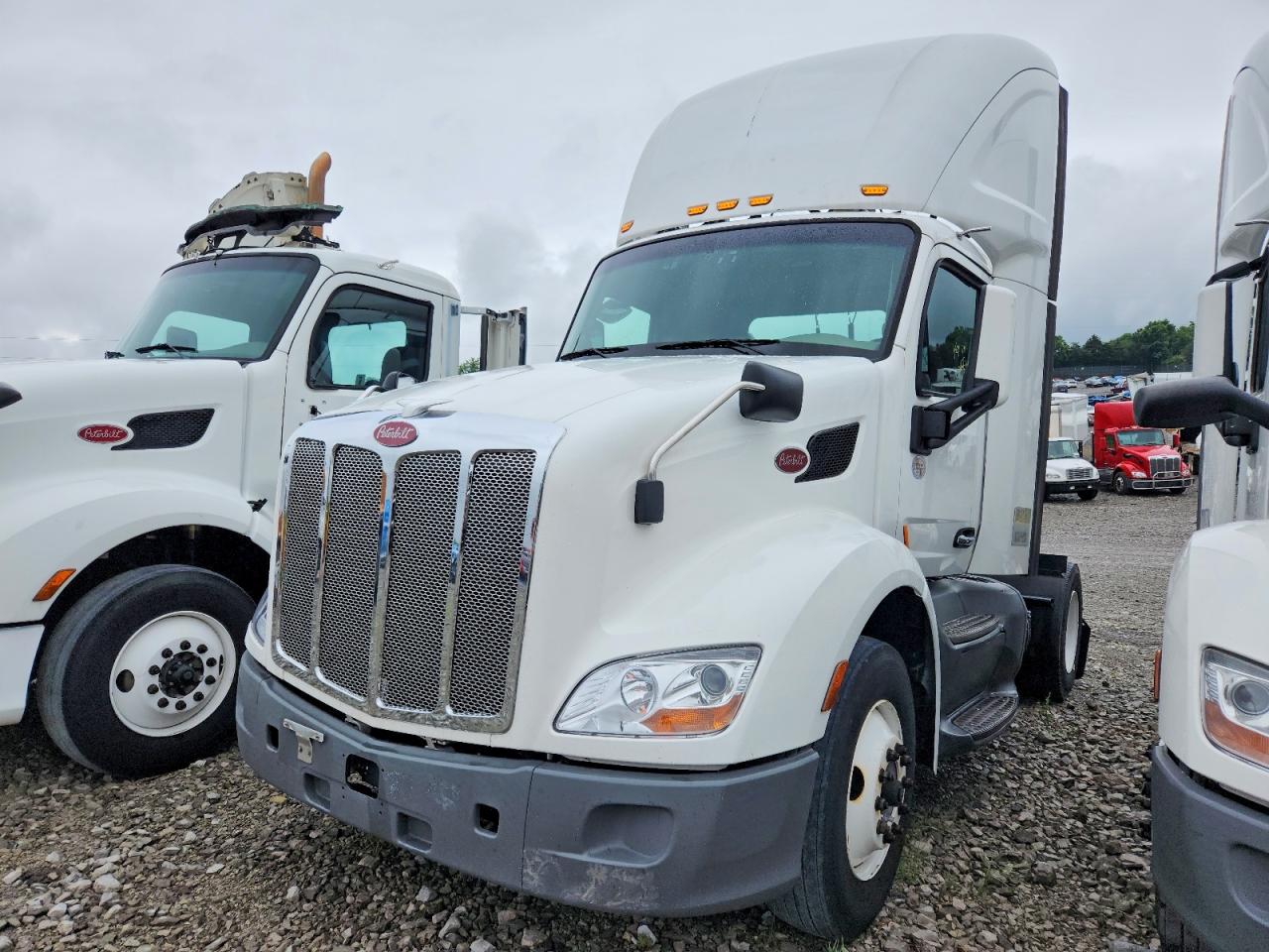 Peterbilt 579