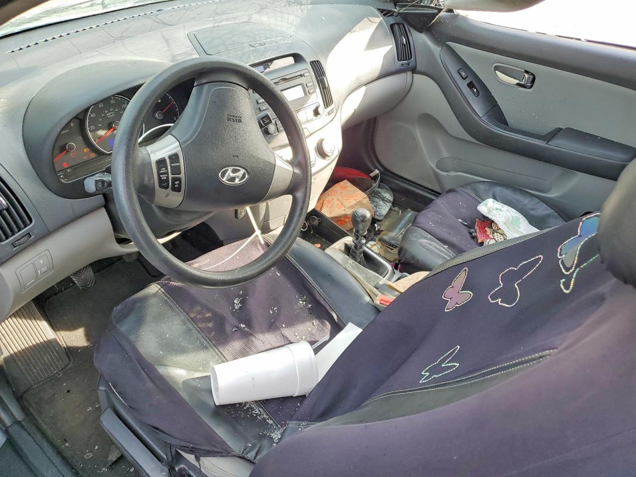 Hyundai ELANTRA Blue