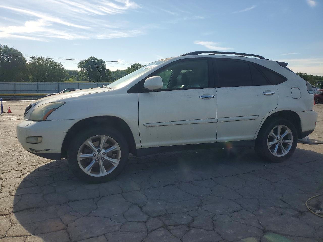 Salvage Lexus RX Image