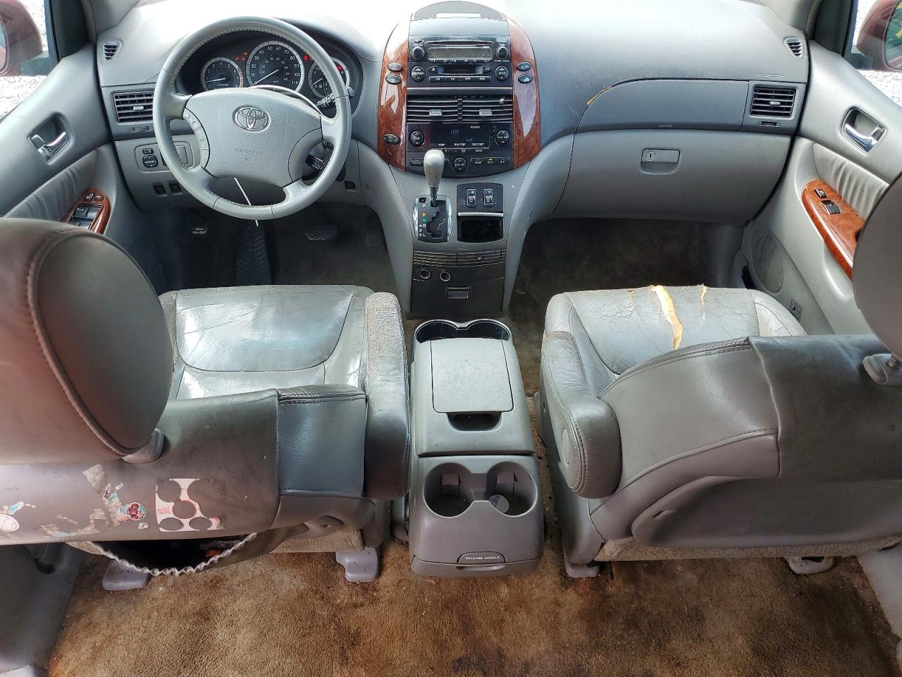 Toyota Sienna Xle 7 Passenger