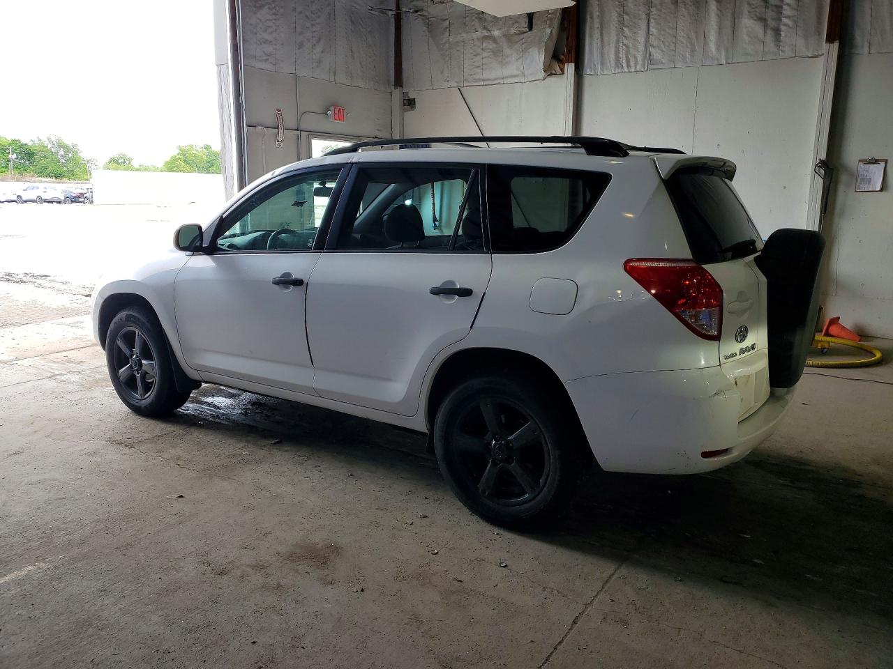 Toyota RAV4 Base