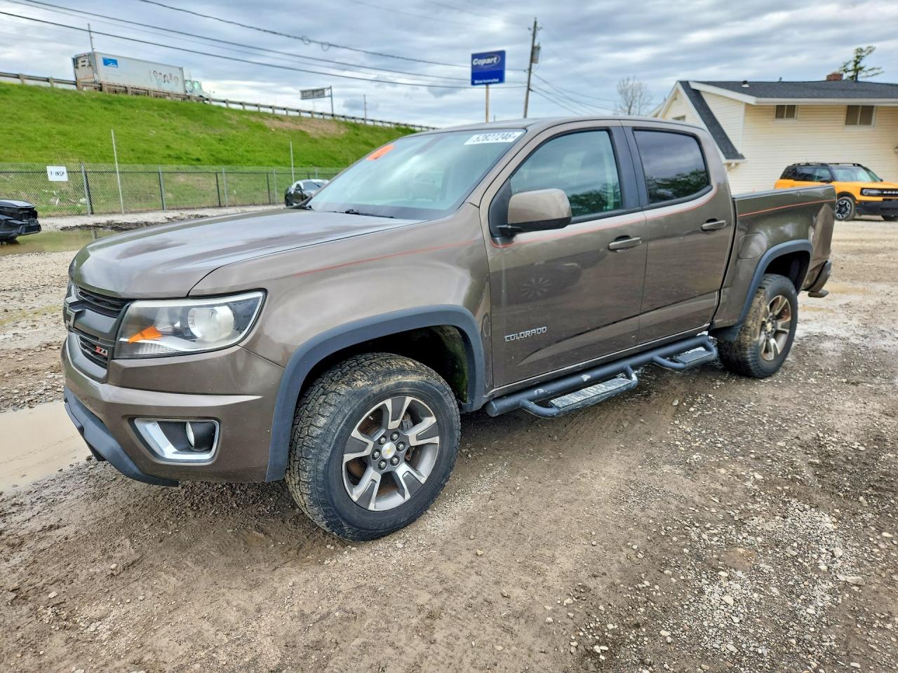 Salvage Chevrolet Colorado Image