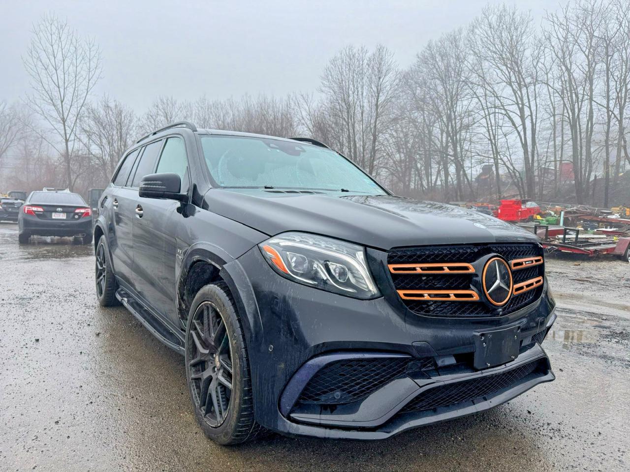 Salvage Mercedes-Benz Gls-class Image