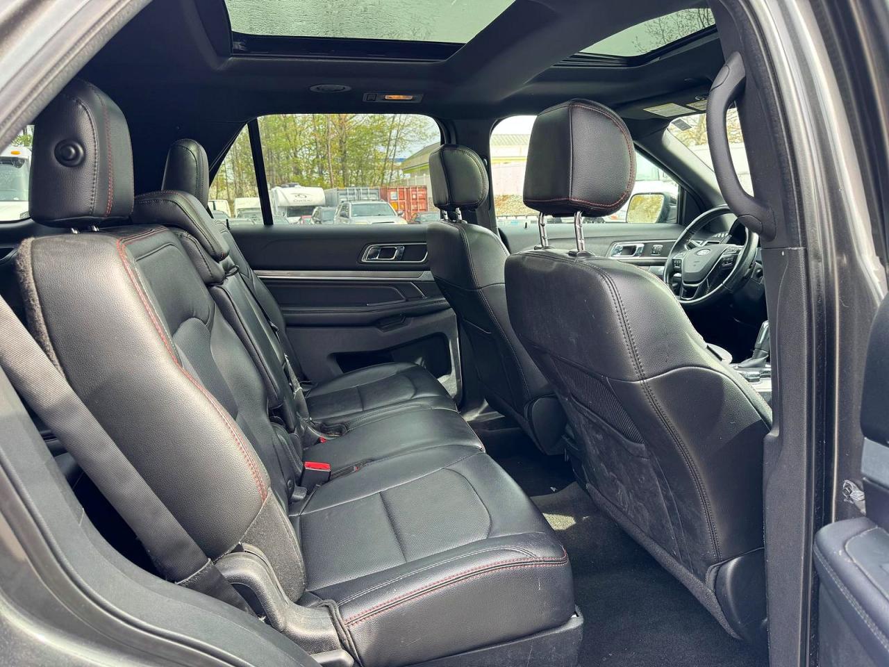 Ford Explorer Sport