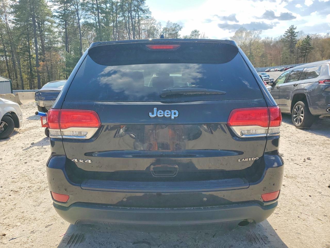 Jeep Grand Cherokee Laredo