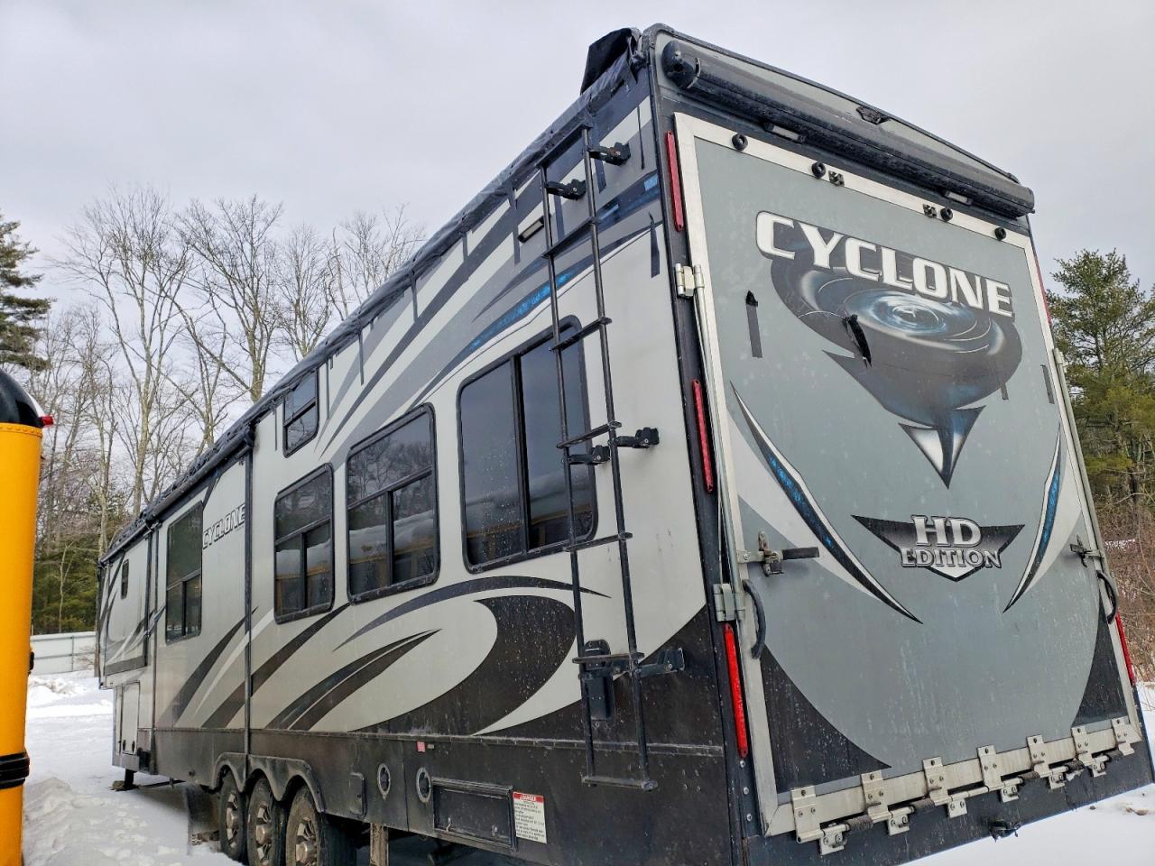 Cyln Travel Tra