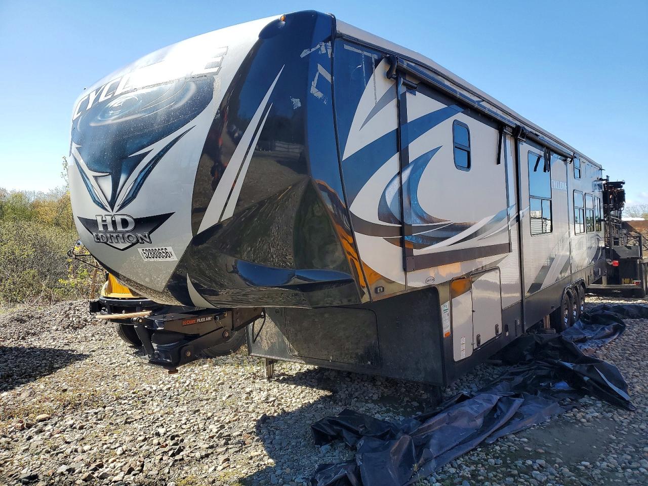 Cyln Travel Tra