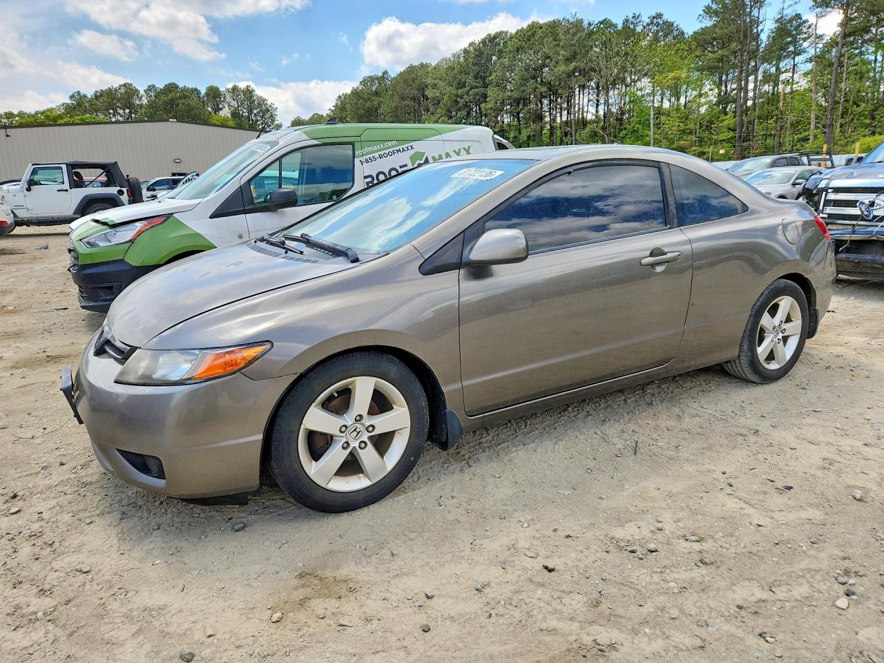 Salvage Honda Civic Image