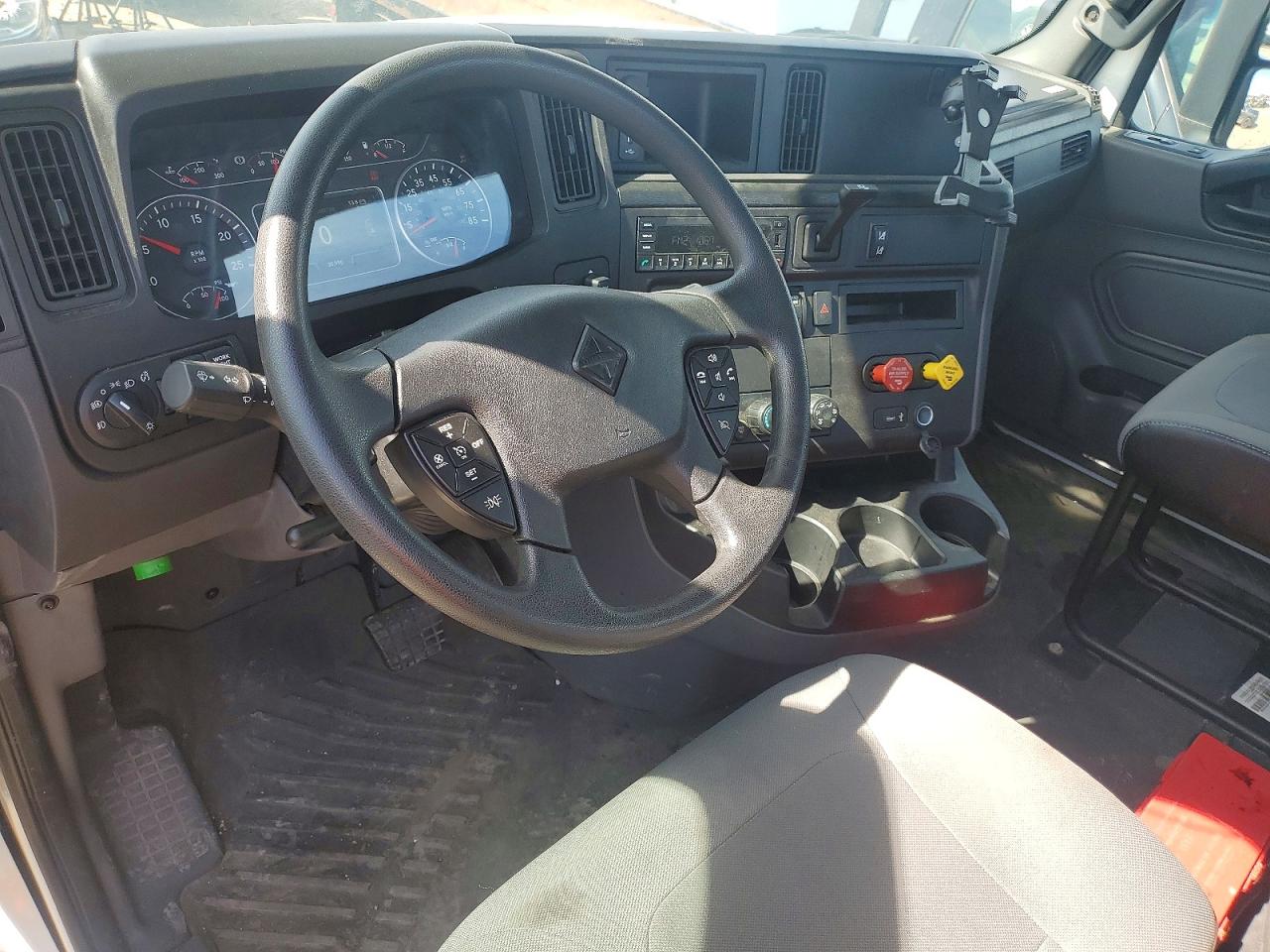 International Lt625