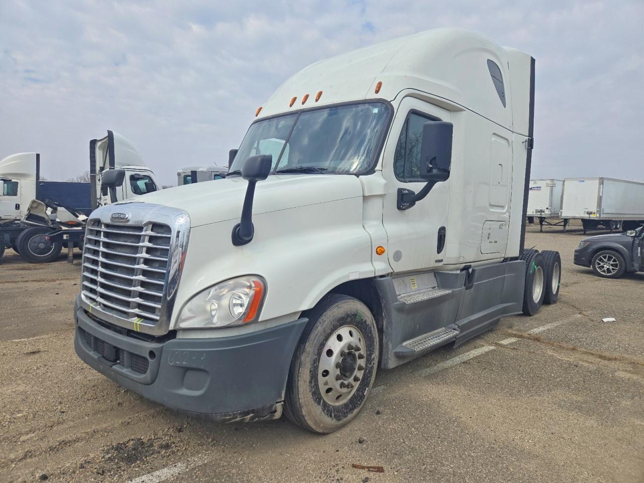 Freigliner Cascadia 125