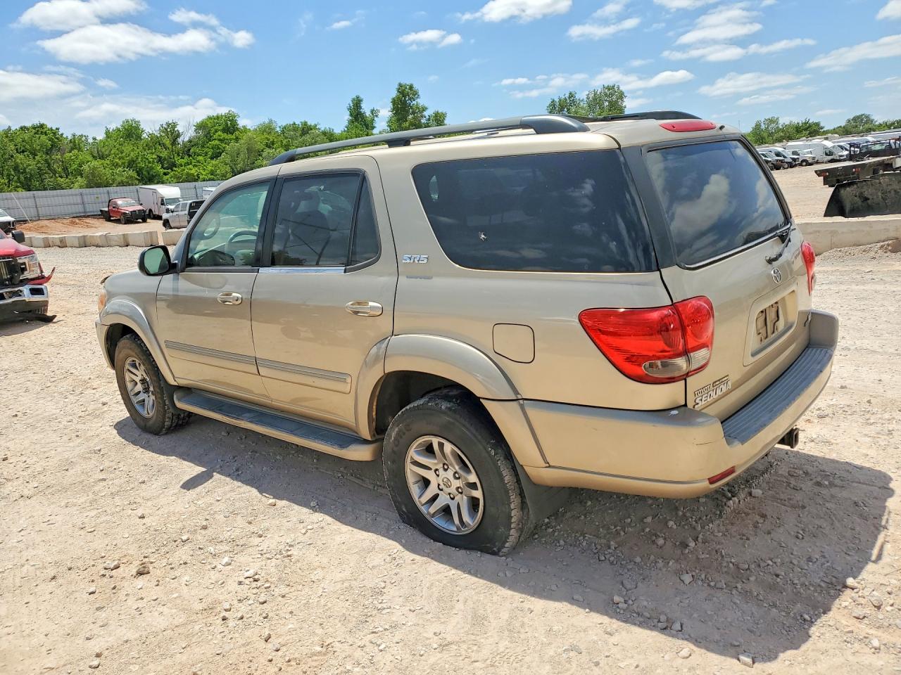 Toyota Sequoia Sr5