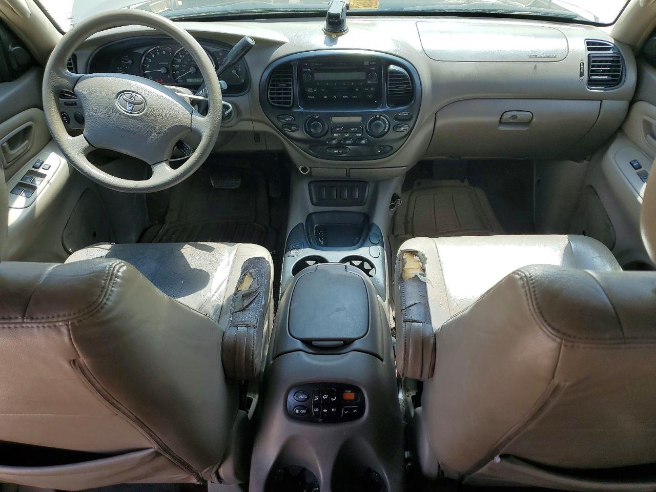 Toyota Sequoia Sr5