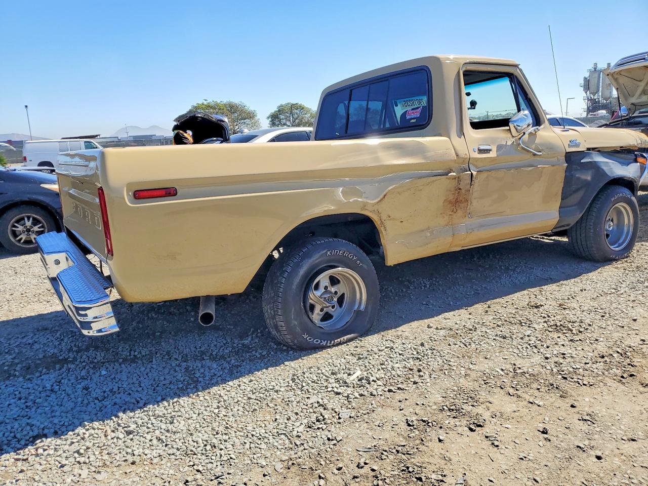 Ford F-100