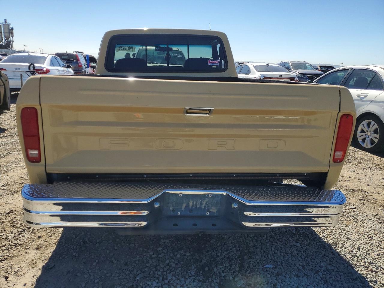 Ford F-100