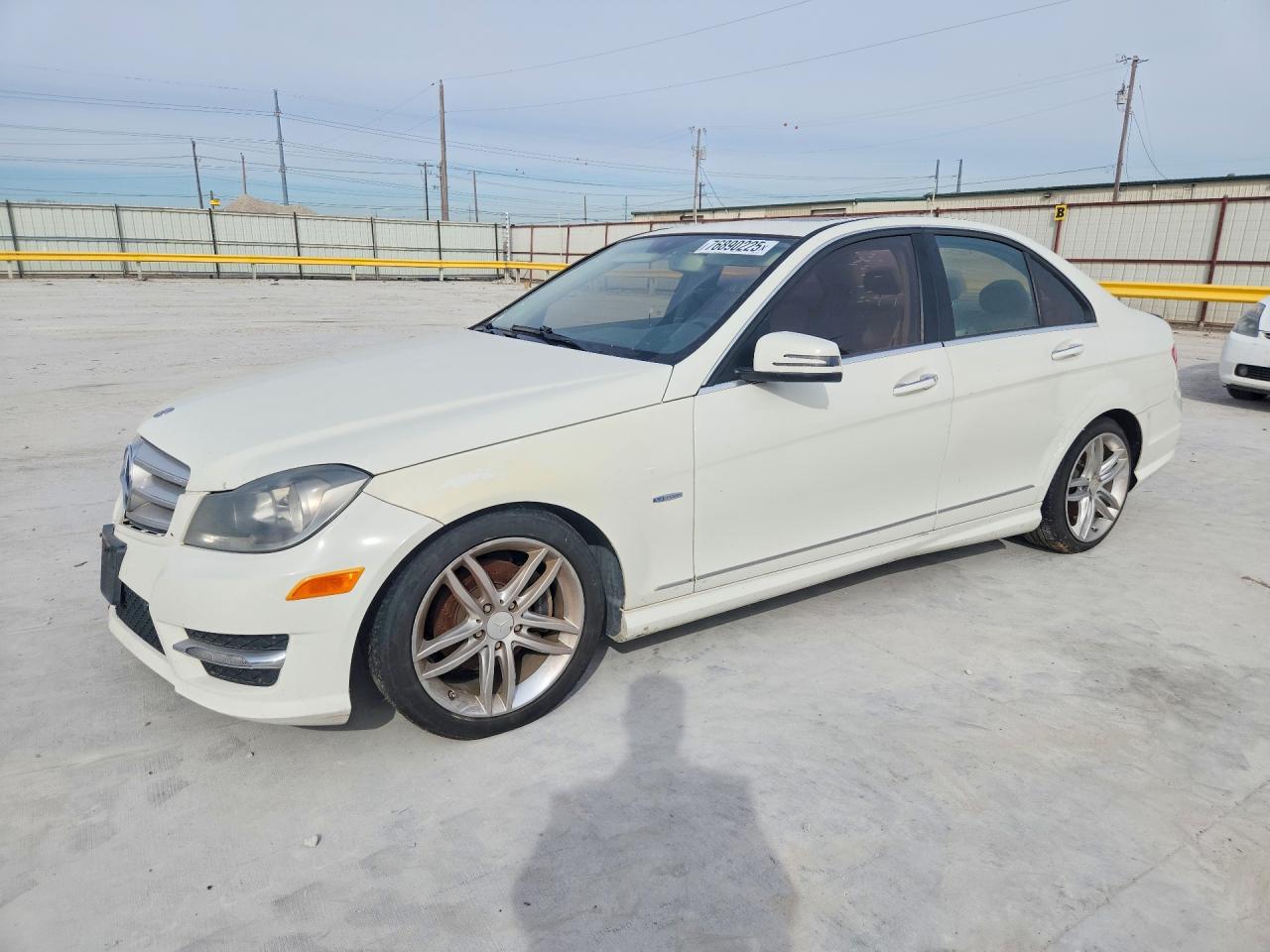 Salvage Mercedes-Benz C-Class Image