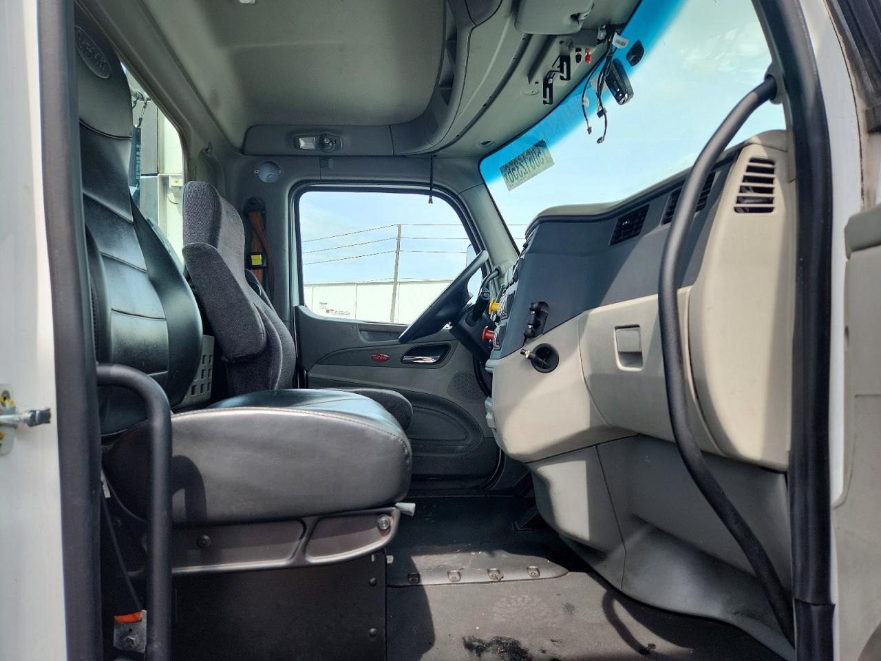 Peterbilt 579