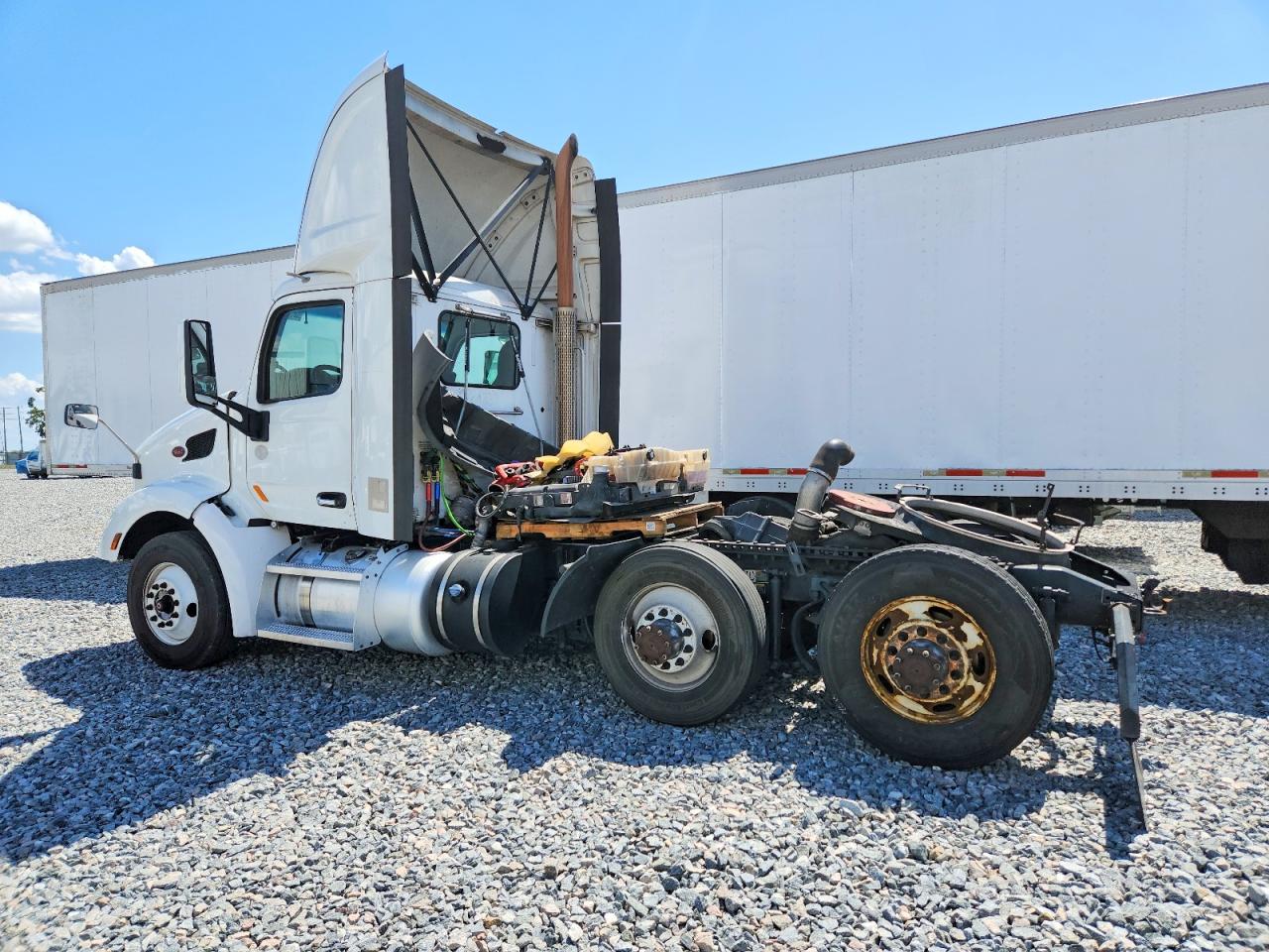 Peterbilt 579