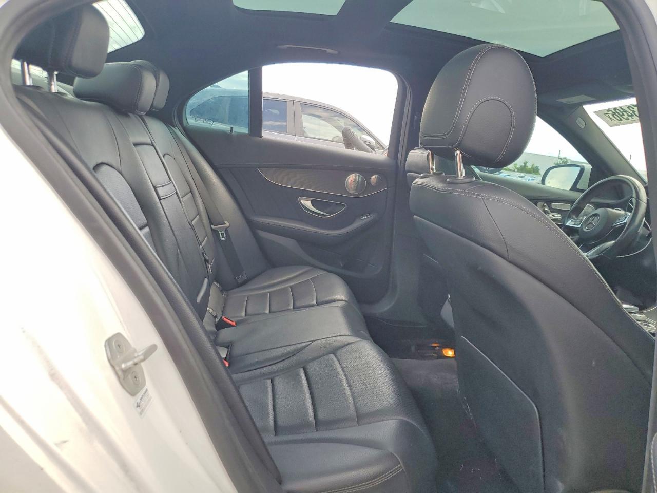 Mercedes-Benz C-Class 300
