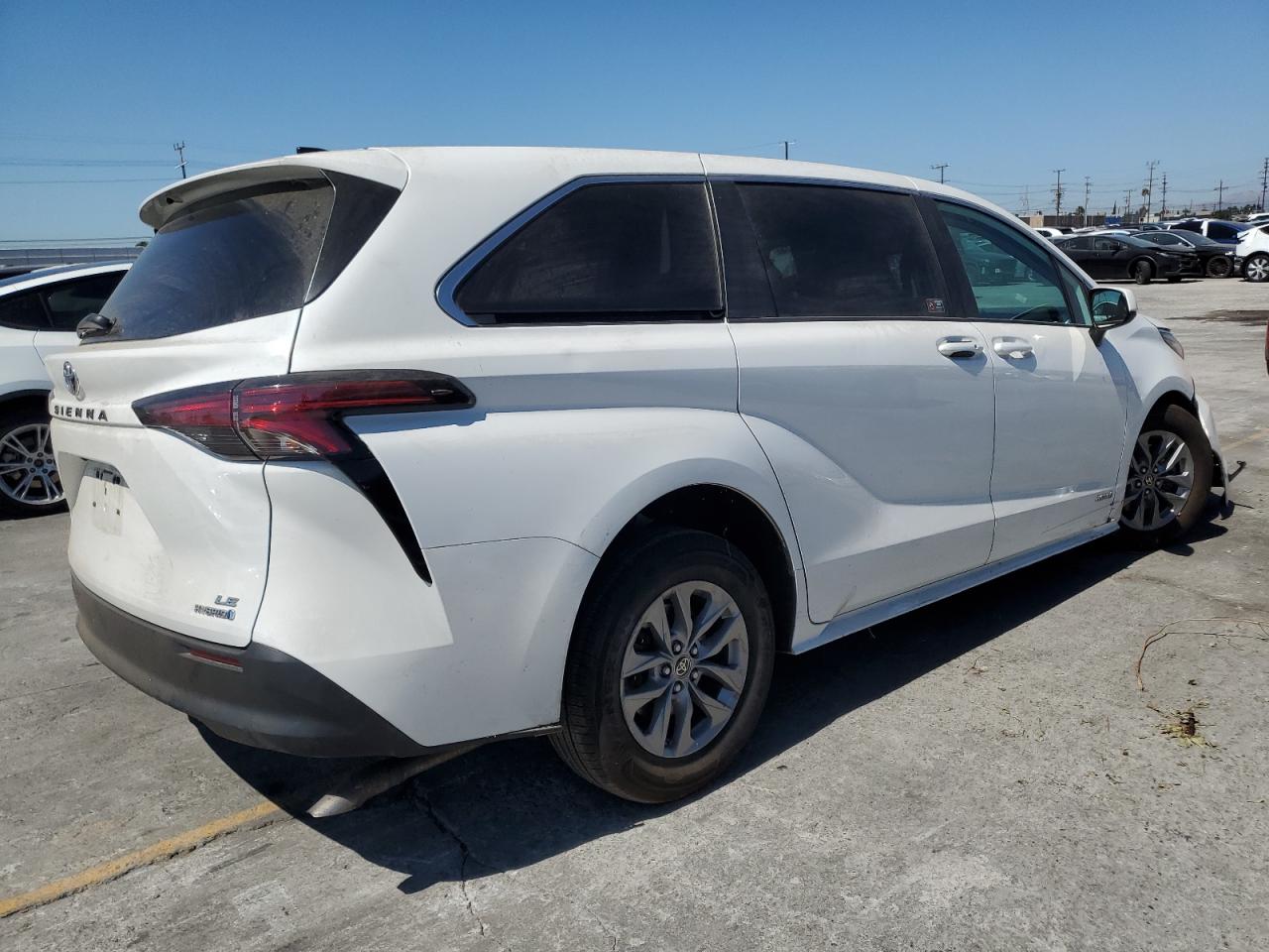 Toyota Sienna Le