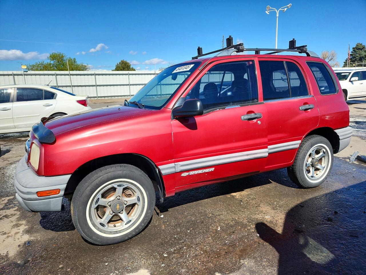 Salvage Chevrolet Tracker Image